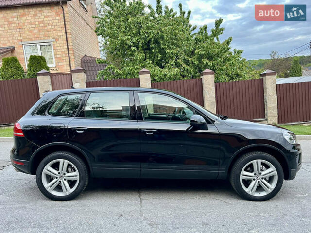 Черный Фольксваген Туарег, объемом двигателя 2.97 л и пробегом 267 тыс. км за 19900 $, фото 4 на Automoto.ua