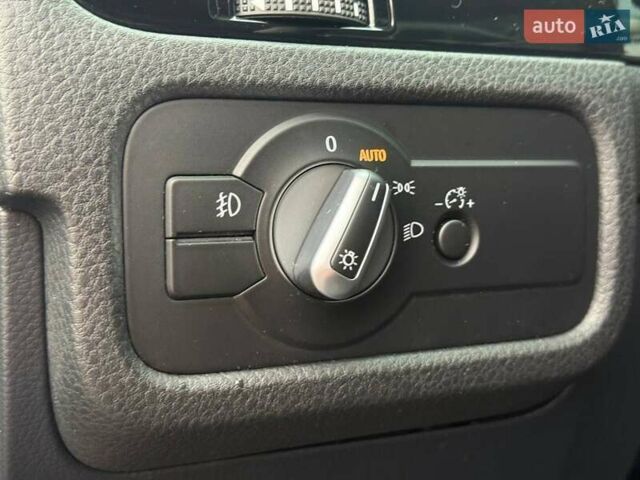 Черный Фольксваген Туарег, объемом двигателя 3.6 л и пробегом 220 тыс. км за 16900 $, фото 28 на Automoto.ua