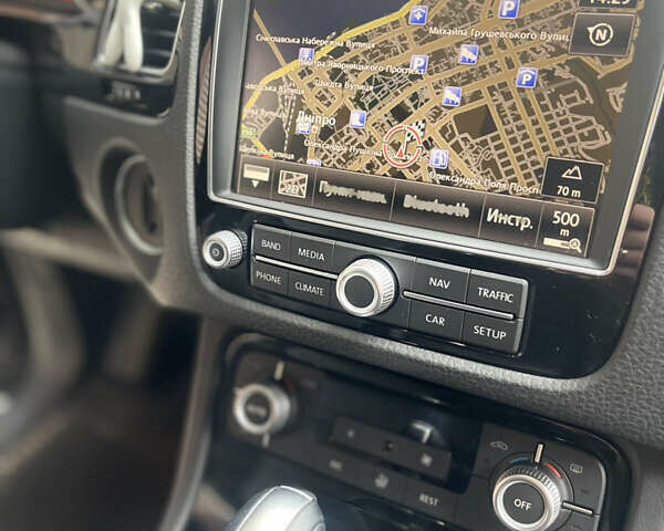 Черный Фольксваген Туарег, объемом двигателя 3.6 л и пробегом 120 тыс. км за 26600 $, фото 12 на Automoto.ua