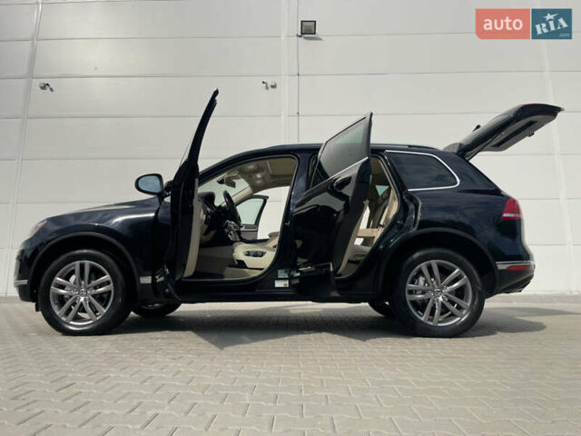 Чорний Фольксваген Туарег, об'ємом двигуна 3.6 л та пробігом 123 тис. км за 24400 $, фото 1 на Automoto.ua