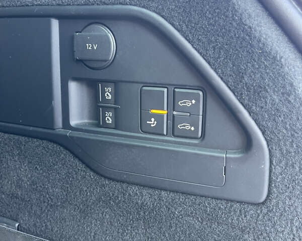 Черный Фольксваген Туарег, объемом двигателя 3 л и пробегом 266 тыс. км за 27990 $, фото 34 на Automoto.ua