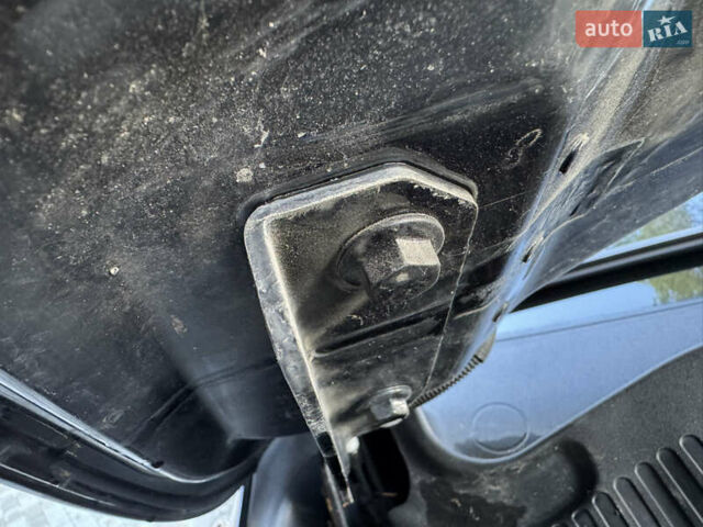 Чорний Фольксваген Туарег, об'ємом двигуна 2.97 л та пробігом 194 тис. км за 22499 $, фото 67 на Automoto.ua