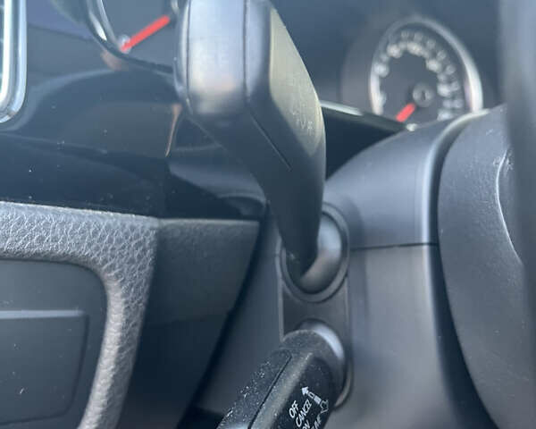 Черный Фольксваген Туарег, объемом двигателя 2.97 л и пробегом 195 тыс. км за 25900 $, фото 28 на Automoto.ua