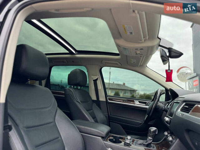 Черный Фольксваген Туарег, объемом двигателя 3.6 л и пробегом 219 тыс. км за 16999 $, фото 37 на Automoto.ua