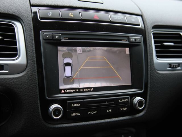 Черный Фольксваген Туарег, объемом двигателя 3 л и пробегом 241 тыс. км за 22500 $, фото 15 на Automoto.ua