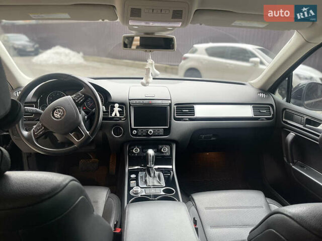 Черный Фольксваген Туарег, объемом двигателя 3.6 л и пробегом 120 тыс. км за 26600 $, фото 11 на Automoto.ua
