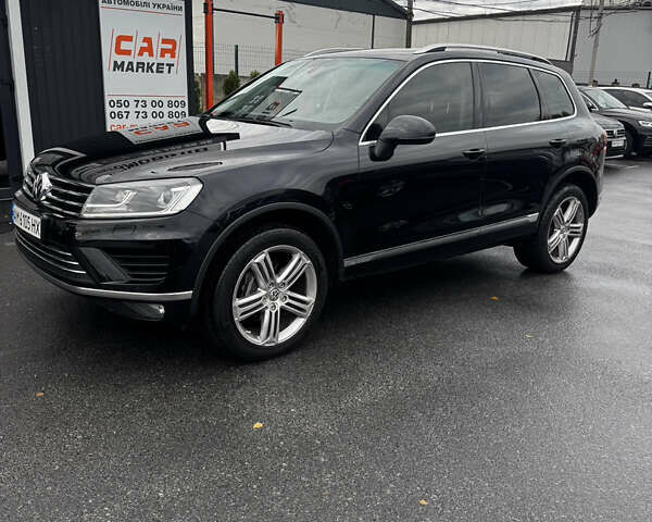 Черный Фольксваген Туарег, объемом двигателя 2.97 л и пробегом 270 тыс. км за 22300 $, фото 4 на Automoto.ua