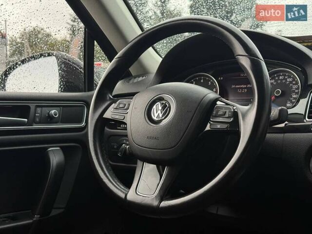 Черный Фольксваген Туарег, объемом двигателя 3.6 л и пробегом 220 тыс. км за 16900 $, фото 53 на Automoto.ua