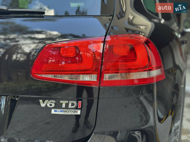 Чорний Фольксваген Туарег, об'ємом двигуна 2.97 л та пробігом 194 тис. км за 22499 $, фото 18 на Automoto.ua