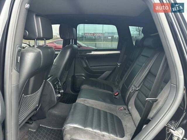 Чорний Фольксваген Туарег, об'ємом двигуна 3 л та пробігом 246 тис. км за 27700 $, фото 20 на Automoto.ua