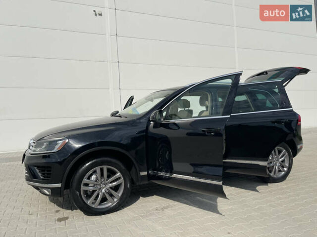 Чорний Фольксваген Туарег, об'ємом двигуна 3.6 л та пробігом 123 тис. км за 24400 $, фото 5 на Automoto.ua