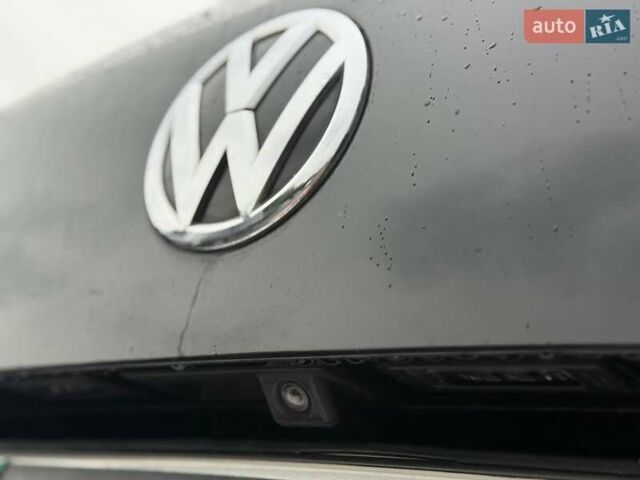 Черный Фольксваген Туарег, объемом двигателя 3.6 л и пробегом 220 тыс. км за 16900 $, фото 12 на Automoto.ua