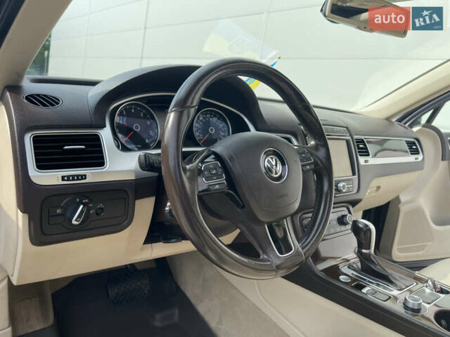 Чорний Фольксваген Туарег, об'ємом двигуна 3.6 л та пробігом 123 тис. км за 24400 $, фото 43 на Automoto.ua