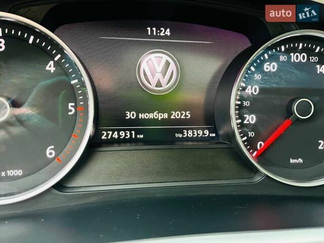 Чорний Фольксваген Туарег, об'ємом двигуна 2.97 л та пробігом 275 тис. км за 23200 $, фото 26 на Automoto.ua
