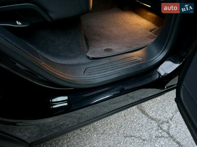 Черный Фольксваген Туарег, объемом двигателя 2.97 л и пробегом 267 тыс. км за 19900 $, фото 76 на Automoto.ua