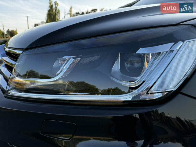 Черный Фольксваген Туарег, объемом двигателя 2.97 л и пробегом 202 тыс. км за 30000 $, фото 20 на Automoto.ua