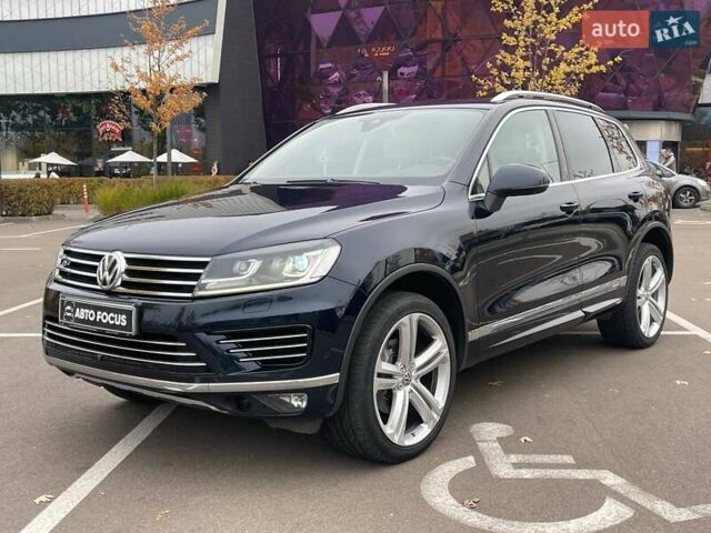 Черный Фольксваген Туарег, объемом двигателя 2.97 л и пробегом 159 тыс. км за 35490 $, фото 3 на Automoto.ua