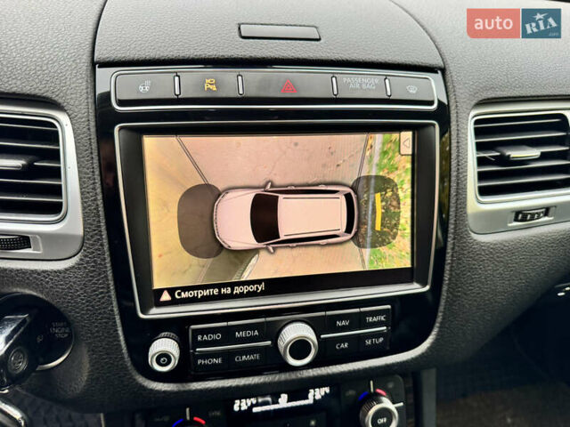 Черный Фольксваген Туарег, объемом двигателя 3 л и пробегом 238 тыс. км за 23700 $, фото 33 на Automoto.ua