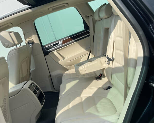 Чорний Фольксваген Туарег, об'ємом двигуна 3.6 л та пробігом 123 тис. км за 24400 $, фото 59 на Automoto.ua