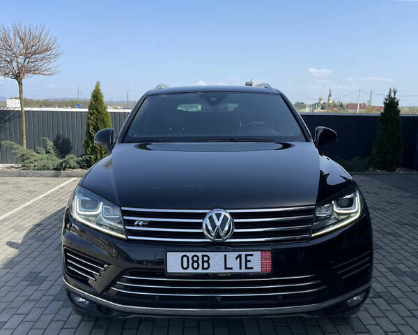 Черный Фольксваген Туарег, объемом двигателя 3 л и пробегом 266 тыс. км за 27990 $, фото 5 на Automoto.ua