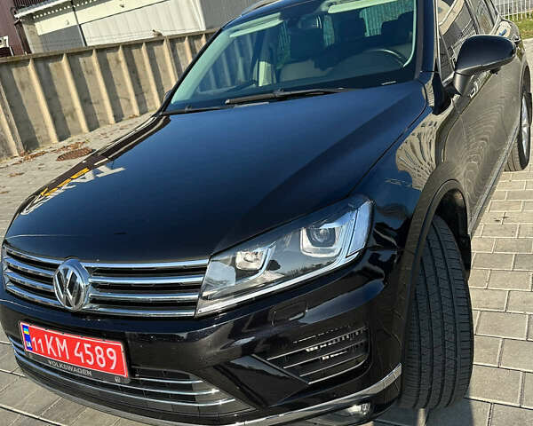 Черный Фольксваген Туарег, объемом двигателя 3 л и пробегом 235 тыс. км за 21500 $, фото 4 на Automoto.ua