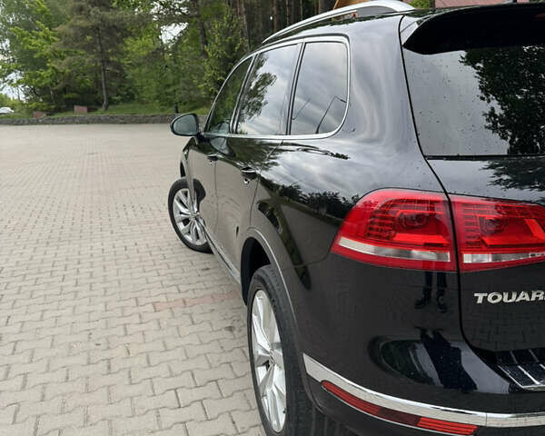 Черный Фольксваген Туарег, объемом двигателя 2.97 л и пробегом 153 тыс. км за 29900 $, фото 4 на Automoto.ua
