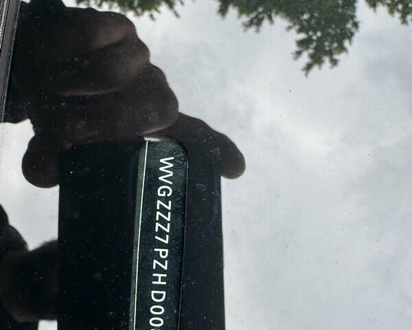 Черный Фольксваген Туарег, объемом двигателя 2.97 л и пробегом 153 тыс. км за 29900 $, фото 25 на Automoto.ua