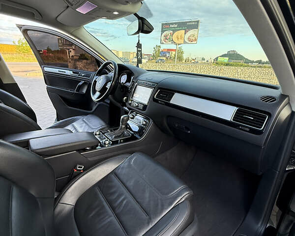 Чорний Фольксваген Туарег, об'ємом двигуна 2.97 л та пробігом 194 тис. км за 24000 $, фото 2 на Automoto.ua