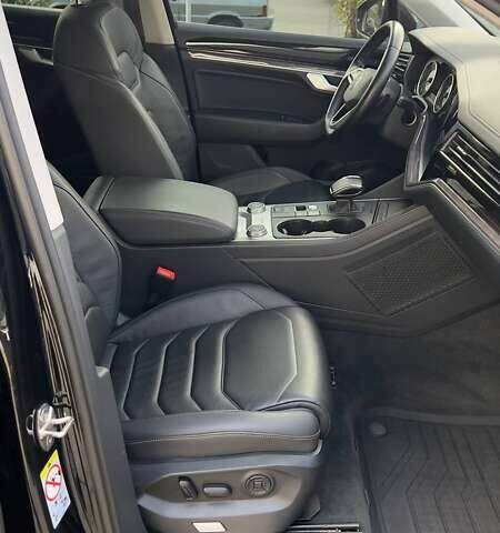 Черный Фольксваген Туарег, объемом двигателя 2.97 л и пробегом 108 тыс. км за 54500 $, фото 24 на Automoto.ua