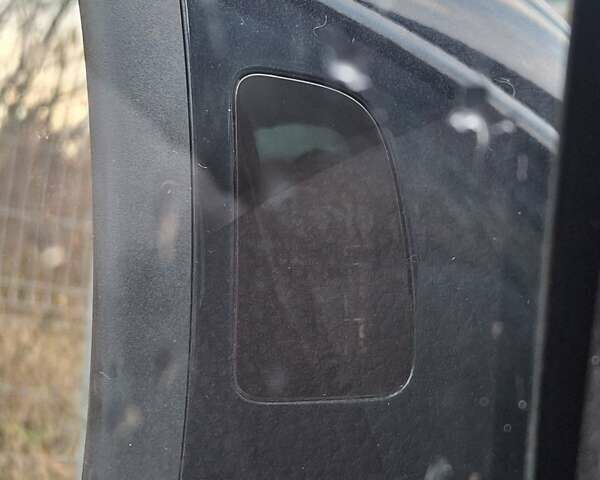 Черный Фольксваген Туарег, объемом двигателя 3 л и пробегом 187 тыс. км за 29970 $, фото 74 на Automoto.ua