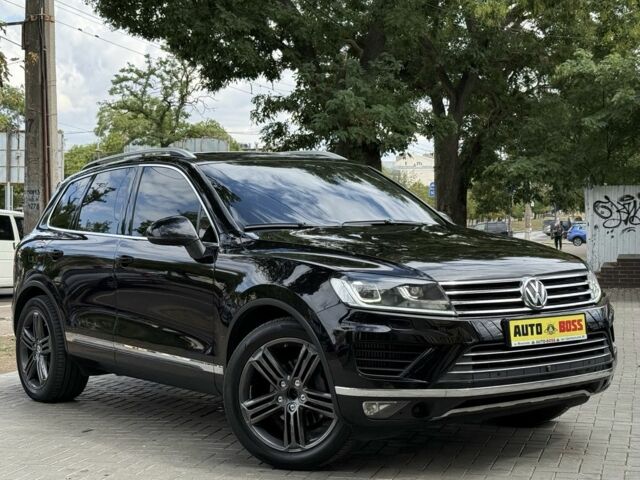 Черный Фольксваген Туарег, объемом двигателя 3 л и пробегом 212 тыс. км за 28999 $, фото 5 на Automoto.ua