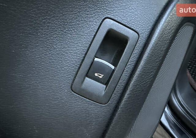 Черный Фольксваген Туарег, объемом двигателя 2.97 л и пробегом 288 тыс. км за 25850 $, фото 56 на Automoto.ua