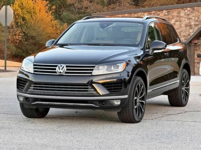 Черный Фольксваген Туарег, объемом двигателя 3.6 л и пробегом 78 тыс. км за 6100 $, фото 2 на Automoto.ua