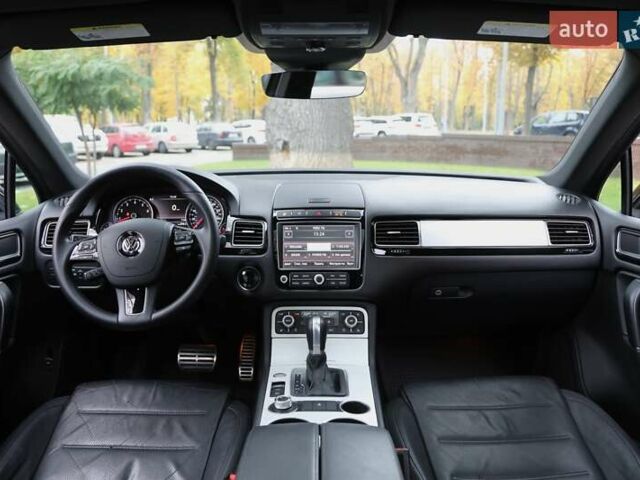 Черный Фольксваген Туарег, объемом двигателя 3.6 л и пробегом 104 тыс. км за 19900 $, фото 13 на Automoto.ua