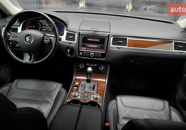 Черный Фольксваген Туарег, объемом двигателя 2.97 л и пробегом 205 тыс. км за 30500 $, фото 14 на Automoto.ua