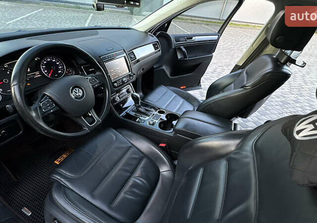 Черный Фольксваген Туарег, объемом двигателя 2.97 л и пробегом 288 тыс. км за 25850 $, фото 69 на Automoto.ua