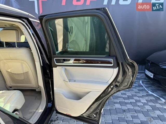 Черный Фольксваген Туарег, объемом двигателя 3 л и пробегом 279 тыс. км за 20400 $, фото 48 на Automoto.ua