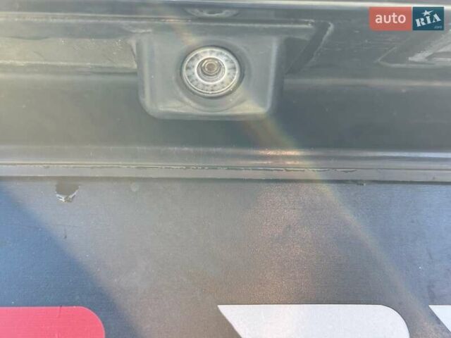 Черный Фольксваген Туарег, объемом двигателя 3 л и пробегом 279 тыс. км за 20400 $, фото 16 на Automoto.ua