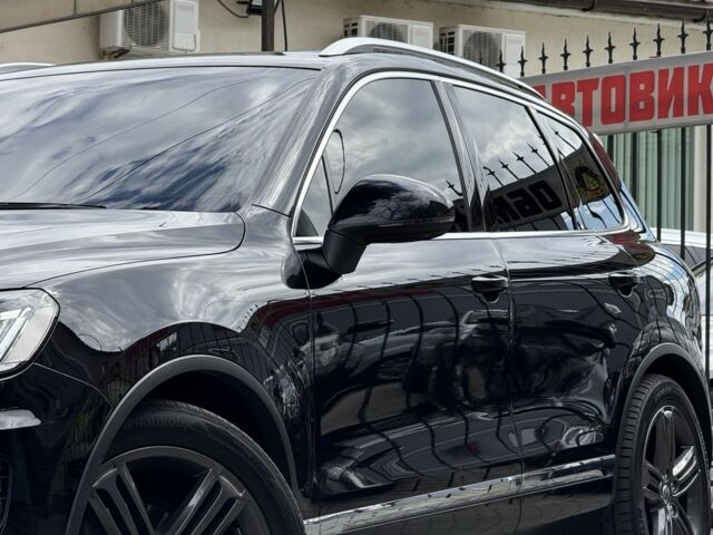 Черный Фольксваген Туарег, объемом двигателя 3 л и пробегом 212 тыс. км за 28999 $, фото 3 на Automoto.ua