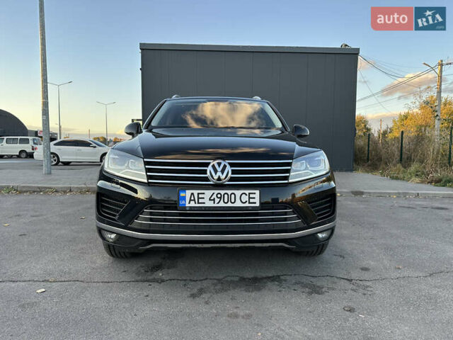 Черный Фольксваген Туарег, объемом двигателя 2.97 л и пробегом 202 тыс. км за 25800 $, фото 1 на Automoto.ua
