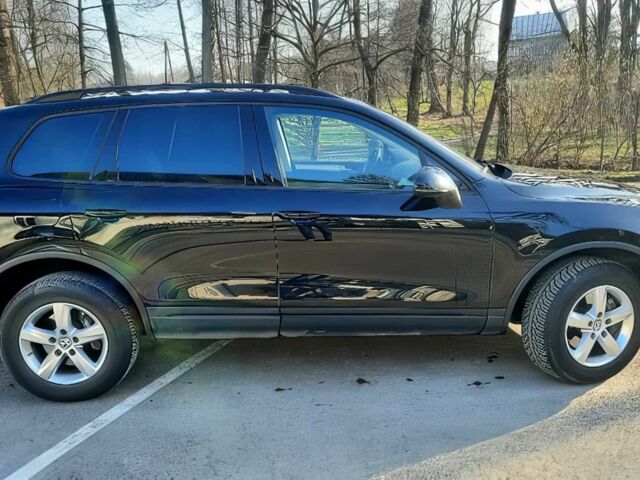 Черный Фольксваген Туарег, объемом двигателя 3 л и пробегом 76 тыс. км за 9300 $, фото 7 на Automoto.ua