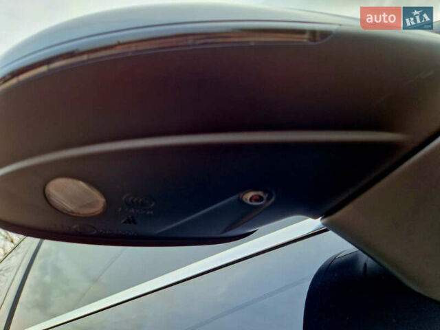 Черный Фольксваген Туарег, объемом двигателя 3 л и пробегом 225 тыс. км за 30000 $, фото 22 на Automoto.ua