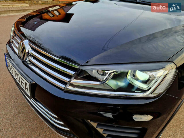 Черный Фольксваген Туарег, объемом двигателя 3 л и пробегом 225 тыс. км за 30000 $, фото 24 на Automoto.ua