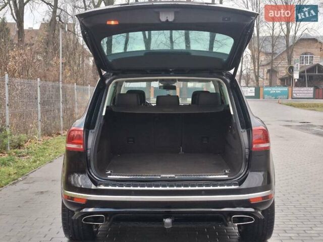 Черный Фольксваген Туарег, объемом двигателя 3 л и пробегом 187 тыс. км за 29970 $, фото 13 на Automoto.ua