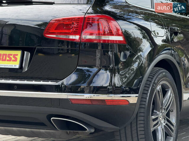 Черный Фольксваген Туарег, объемом двигателя 3 л и пробегом 212 тыс. км за 28999 $, фото 16 на Automoto.ua