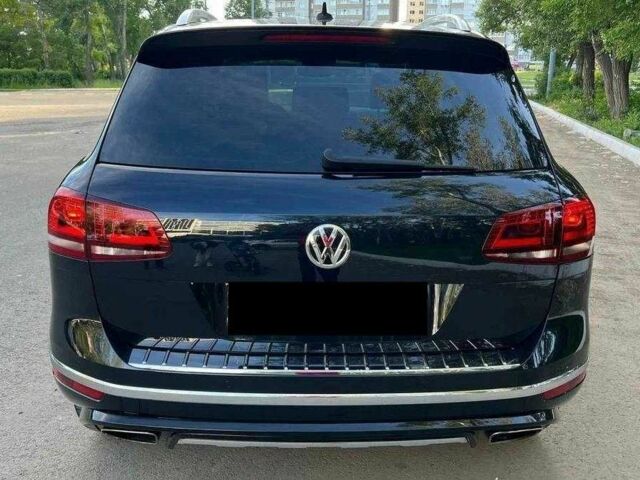 Чорний Фольксваген Туарег, об'ємом двигуна 3 л та пробігом 174 тис. км за 20000 $, фото 4 на Automoto.ua