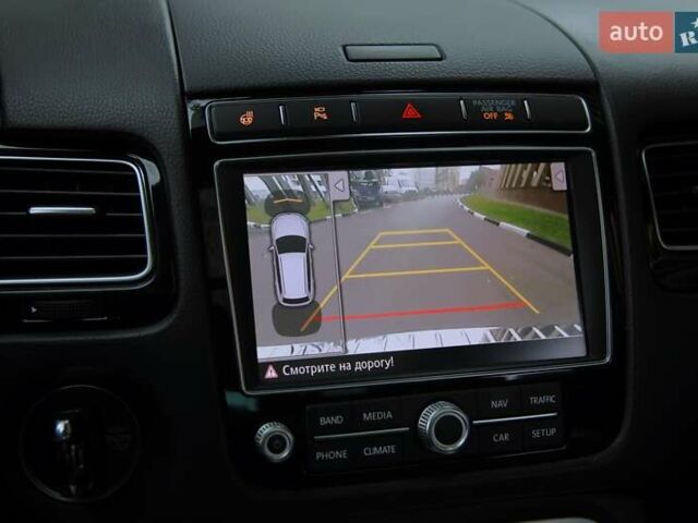 Черный Фольксваген Туарег, объемом двигателя 3.6 л и пробегом 104 тыс. км за 19900 $, фото 18 на Automoto.ua