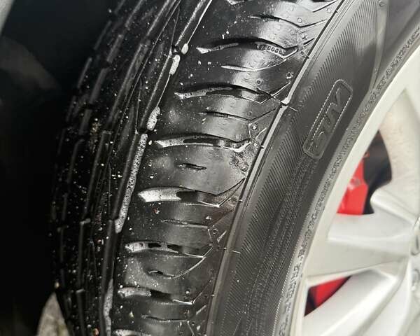 Черный Фольксваген Туарег, объемом двигателя 3 л и пробегом 224 тыс. км за 27000 $, фото 10 на Automoto.ua