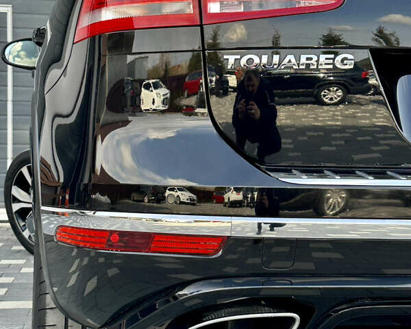 Чорний Фольксваген Туарег, об'ємом двигуна 3 л та пробігом 234 тис. км за 35500 $, фото 59 на Automoto.ua