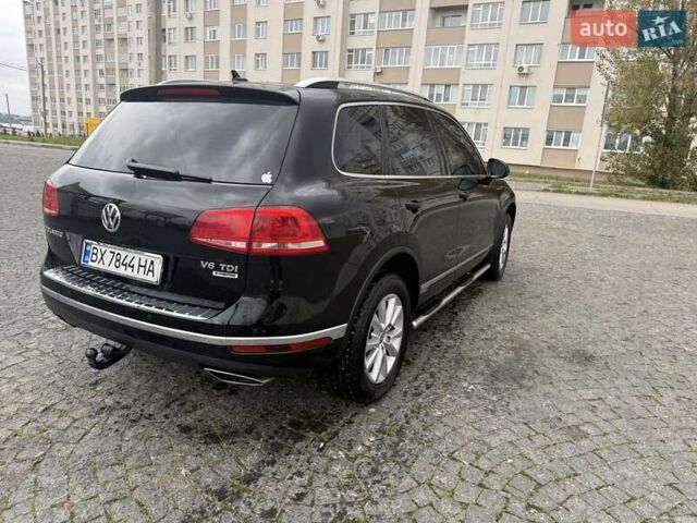 Черный Фольксваген Туарег, объемом двигателя 3 л и пробегом 224 тыс. км за 27000 $, фото 5 на Automoto.ua